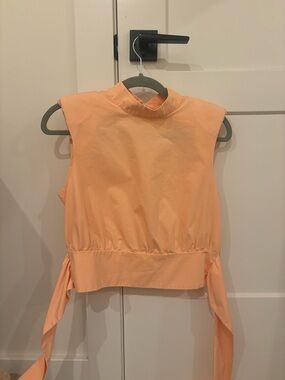 Express Peach Sleeveless Mock Neck Tie-Back Camisole